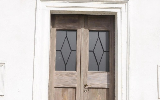 Holliday Charming Home