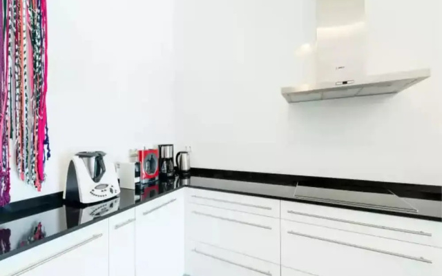- House In