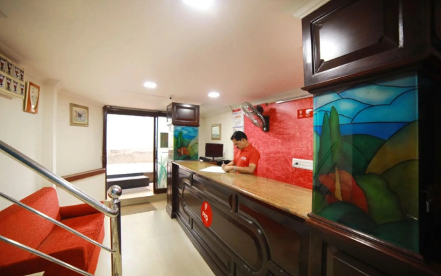 OYO 7771 ERN station