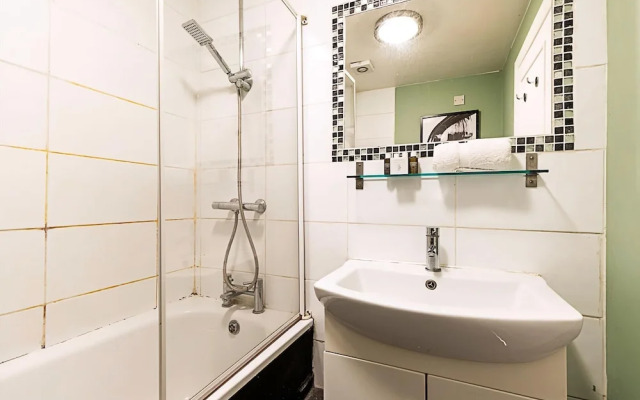 Charming Shoreditch Apartment
