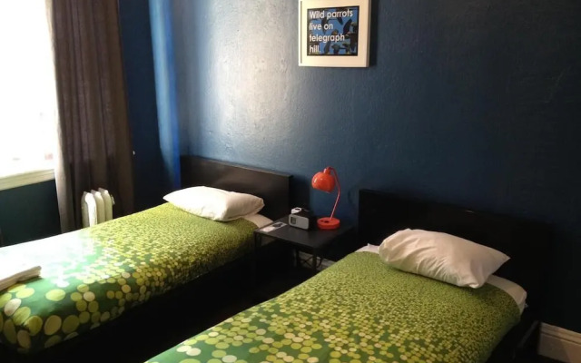 HI San Francisco Downtown Hostel