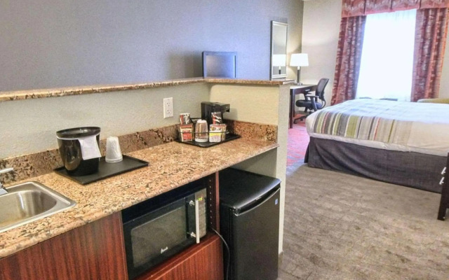 Country Inn & Suites by Radisson, Dearborn, MI