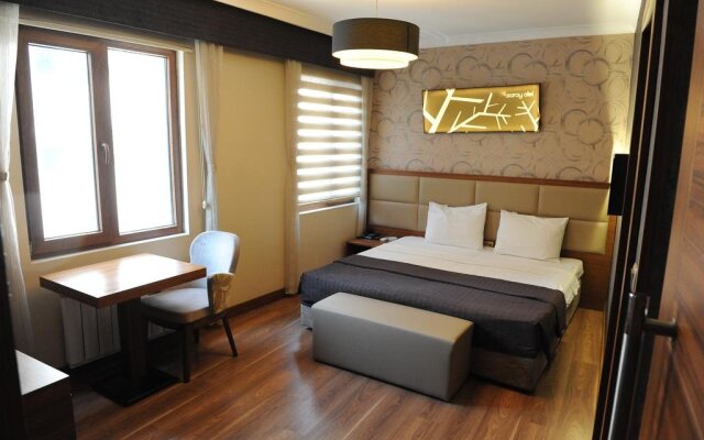 Izmit Saray Hotel