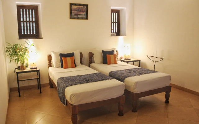 Granpas Inn - Hotel Bougainvillea
