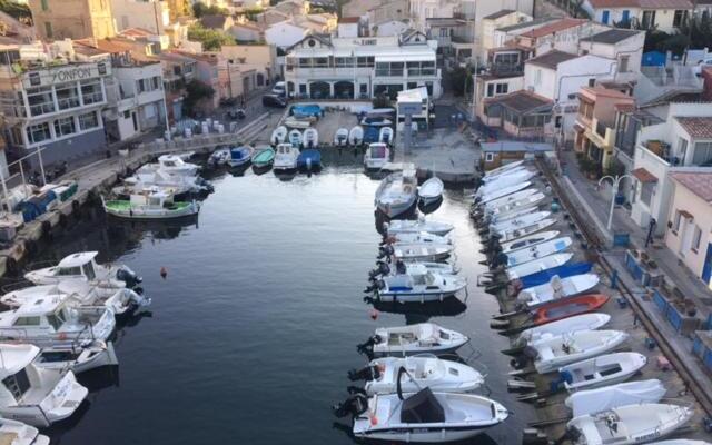 Studio Vieux-Port Vue Basilique Notre-Dame
