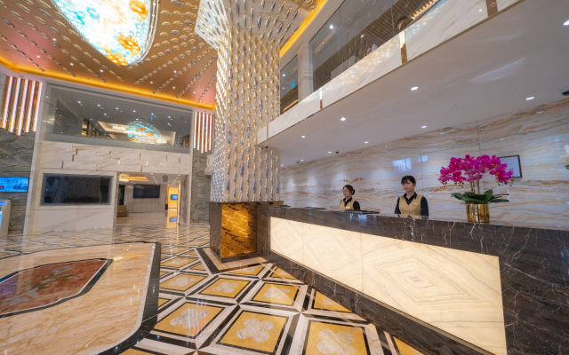 Hotel Golden Dragon