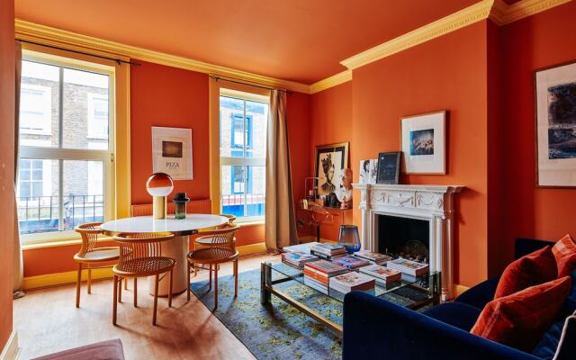 Stylish Portobello Road 2 Bedroom Easy Access