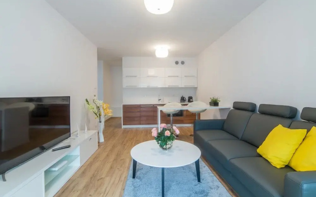 Golden Sun Apartments  - Solny