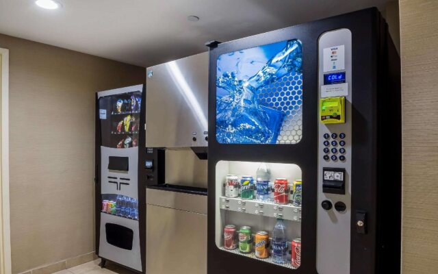 The Staten Island Inn