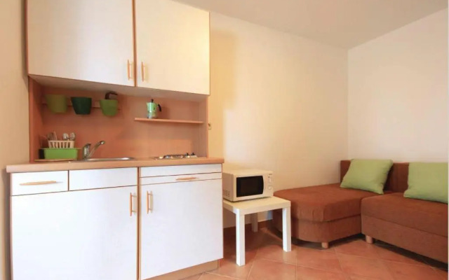 Apartments Ladonja