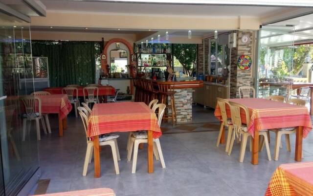 Flamingo Apartments by CorfuEscapes