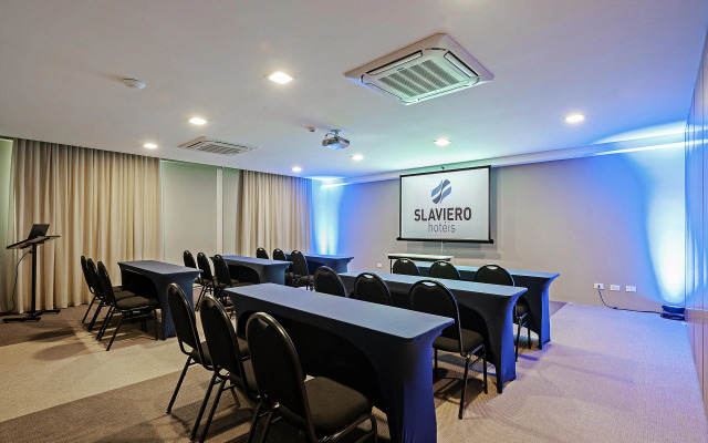 SLAVIERO Curitiba Aeroporto