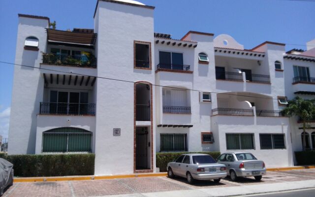 Gaviotas II Condo Hotel