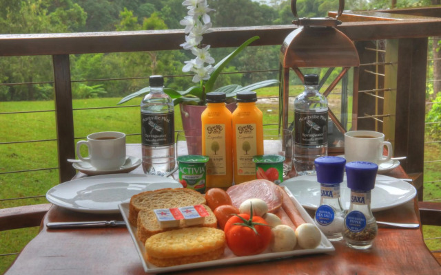 Montville Oceanview Cottages