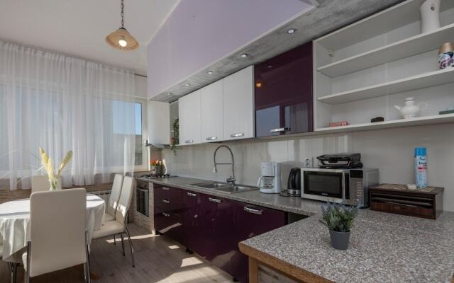 Nice Home in Makarska With Wifi and 2 Bedrooms