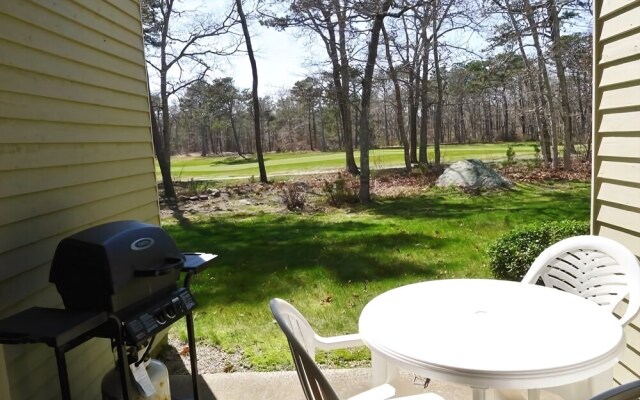 92 Eaton - 2 Bedroom Condo