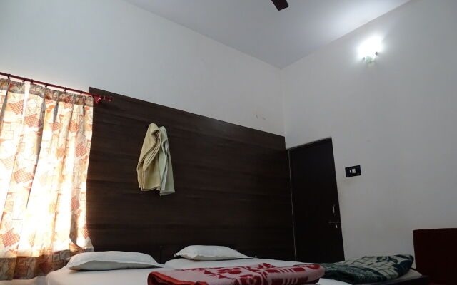 Teerth Guest House