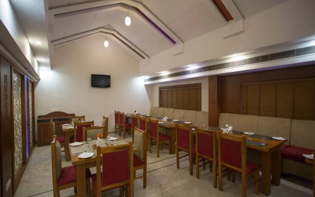 Royal Regency Lifotel by Crossway