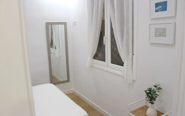CENTRAL APARTMENT NEAR THE SEA - by SanSebastianApartments.es