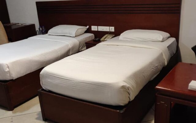 Hotel Allseason