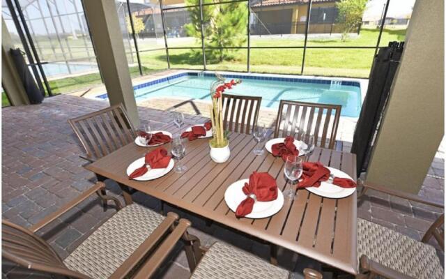 Five-Bedroom Pool Home Kissimmee