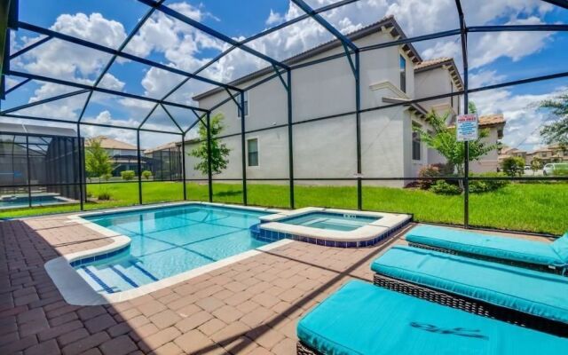 9 Bedroom 5 Bathroom in Champions Gate