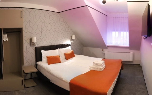 Jess Hotel & Spa Warsaw Old Town