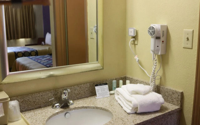 Quality Inn Columbus - East
