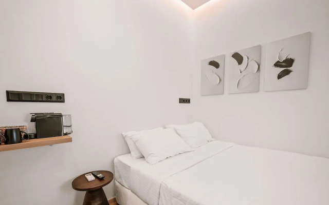 Plānis Str Urban Suites by Semavi
