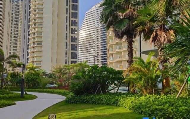 Yule'er Weimei Seaview Homestay (Shuangyuewan Honghai Jin'an Branch)