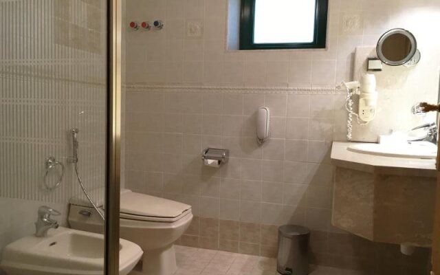Mirage Suites Hotel - Family Only