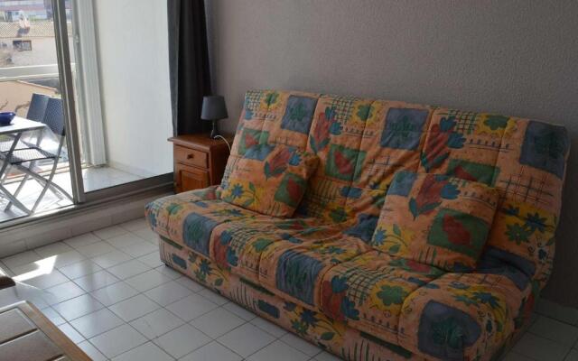 Appartement Le Grau-du-Roi, 1 pièce, 4 personnes - FR-1-250-160