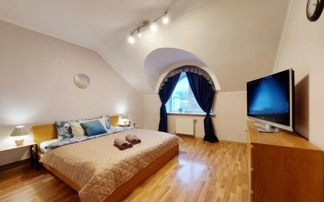 UT Островского 86