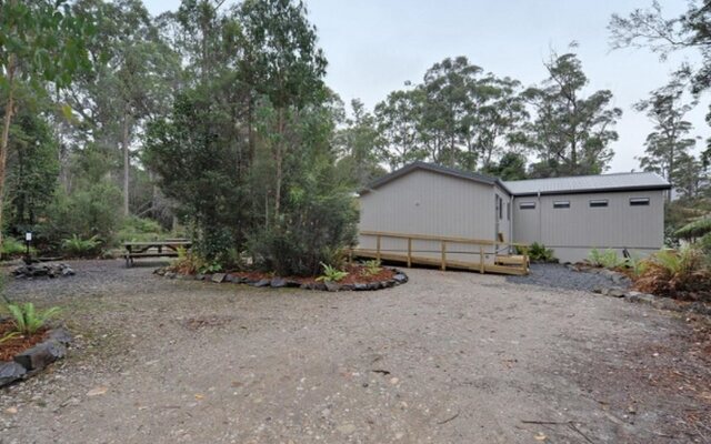 Tahune Lodge