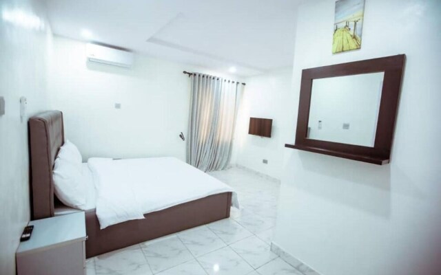 Immaculate 1-bed Apartment in Lagos