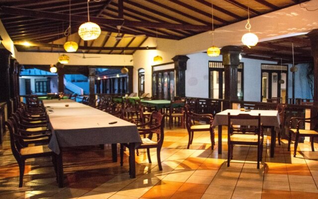 Cinnamon Garden Hotel