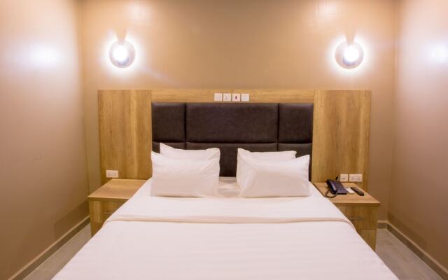 Ivana Suites