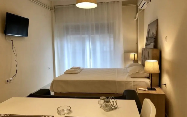 InCity El Metro 202, Deluxe Studio