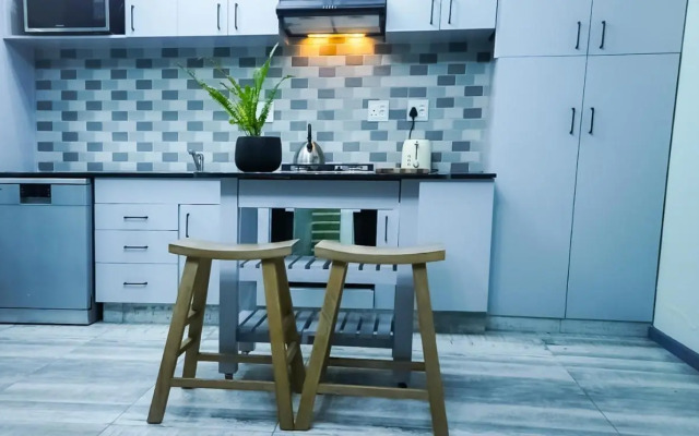 1-bedroom apartment with secure basement parking