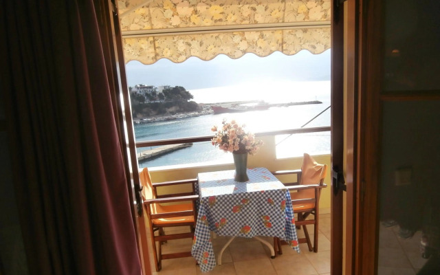 Haravgi Hotel