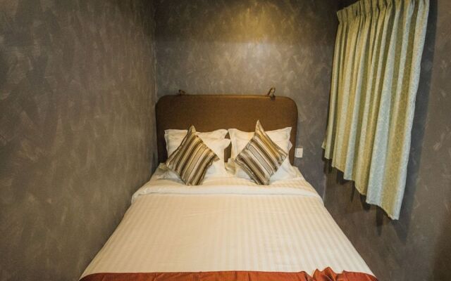 Rangoon Boutique House Hostel