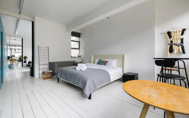 Spacious Bright Loft Apartment - Shoreditch