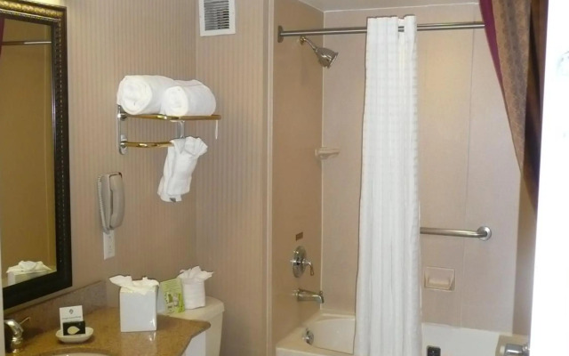 The Wilshire Grand Hotel