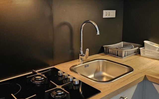 Charming 1-bed Apartment in Zagreb