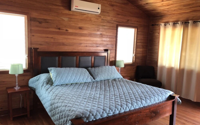 Juntos Cottages