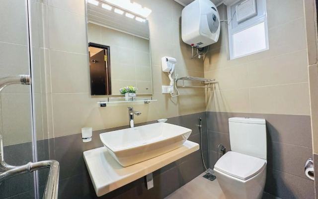 The Edge Luxury Apartment