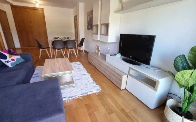 Piso en el Centro Para 6 Personas en Vilagarcia