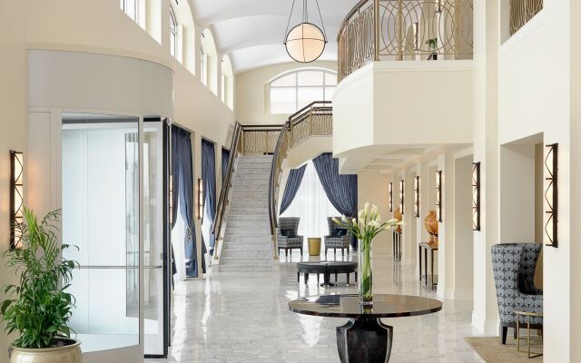 Hotel Blackhawk, Autograph Collection