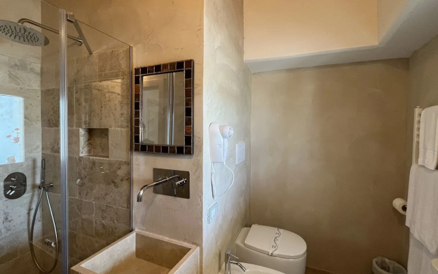 Antico Mondo Rooms & Suites