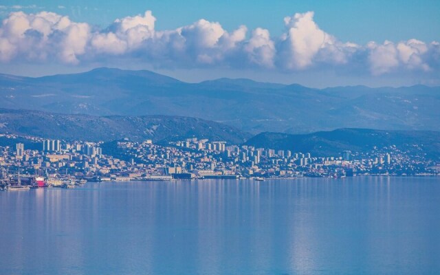 Nice Home in Opatija With Wifi and 3 Bedrooms